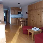 全景公寓 4*