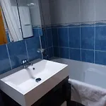 מלון דירות Panorama 4*